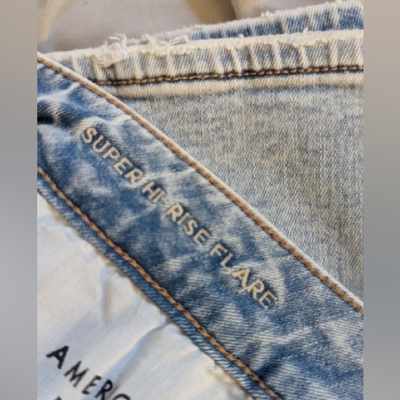 American Eagle flare jeans - Picture 5 of 10